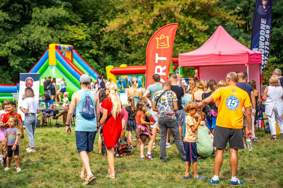 Piknik w parku na Młynku