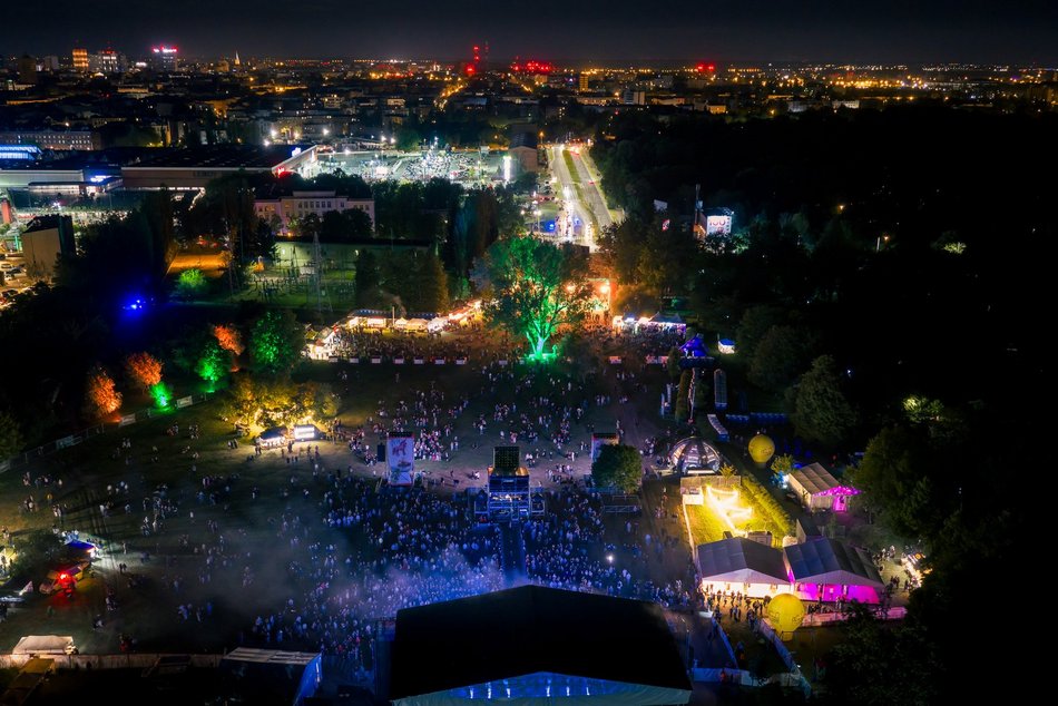 Łódź. Sokół zaśpiewał na Juwenaliach 2026 w Łodzi. To była prawdziwa lekcja hip-hopu!