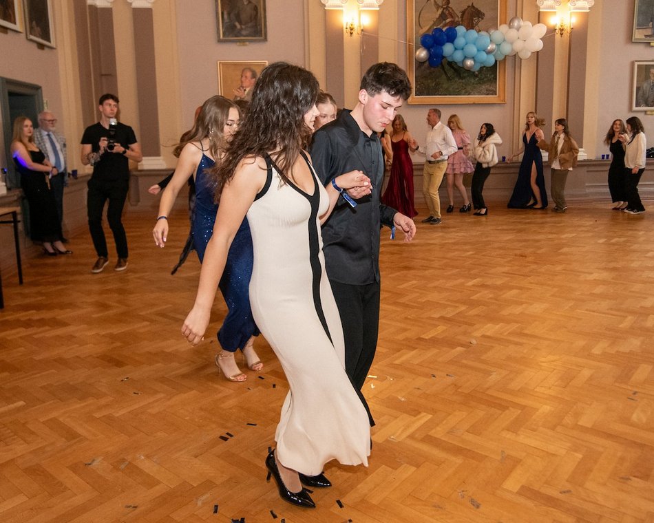 Łódź. A po maturze… bawiliśmy się doskonale! Bal pomaturalny w III LO w Łodzi