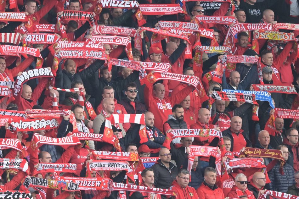 Łódź. Kibice na meczu Widzew Łódź - Bruk-Bet Termalica Nieciecza. Byłeś/aś? Znajdź się w galerii!