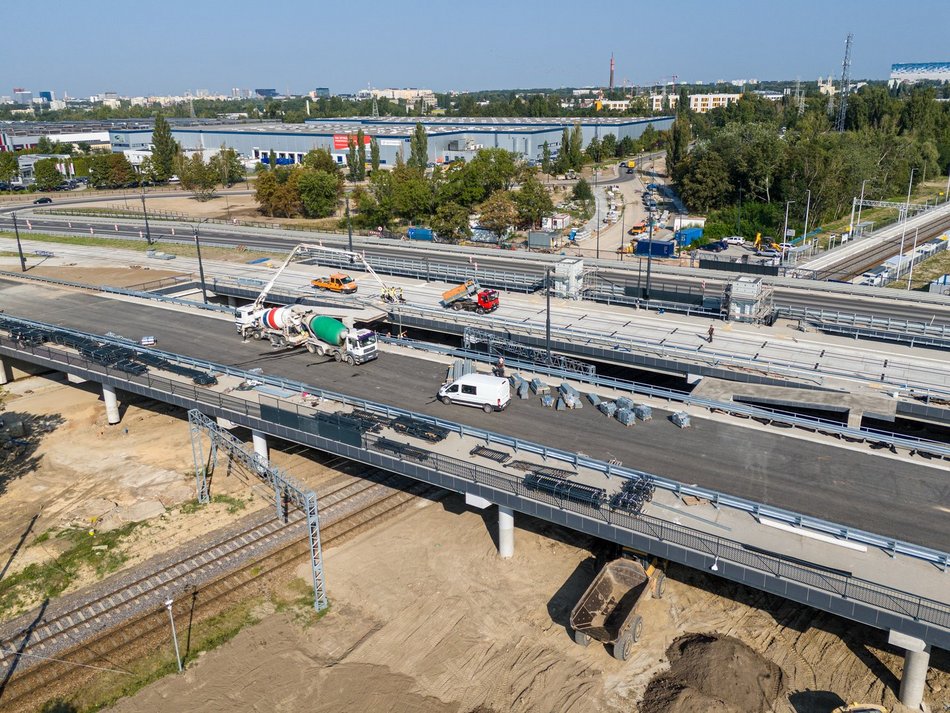 Otwarcie przystanku Łódź Zarzew pod wiaduktami na Przybyszewskiego