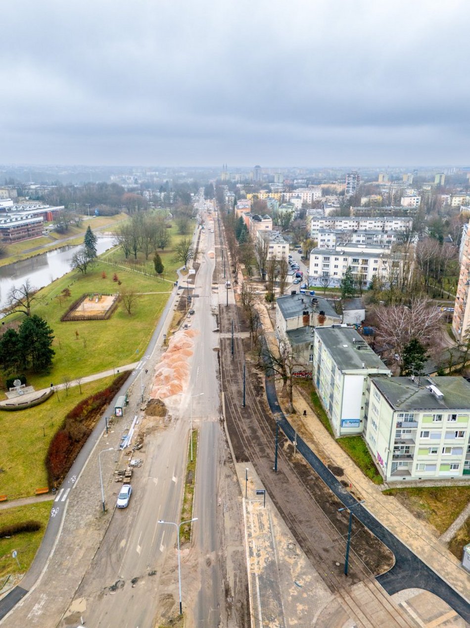 remont ulicy widziany z lotu ptaka