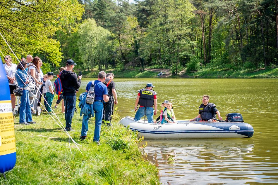Łódź. Piknik w Arturówku. Łodzianie rozpoczęli majówkę 2025 nad wodą