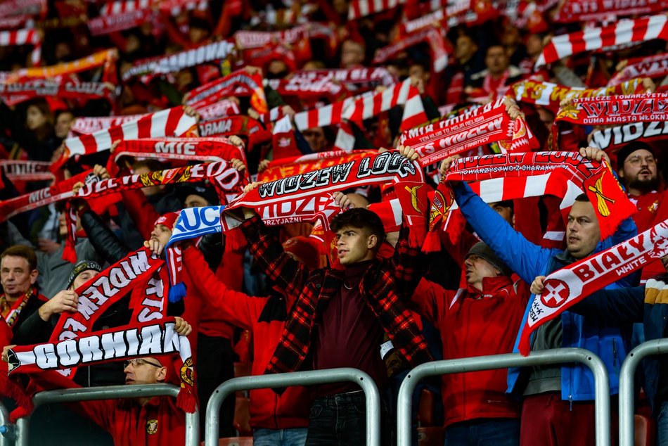Kibice na meczu Widzewa Łódź z Legią Warszawa. Byłeś/aś? Odszukaj się w galerii
