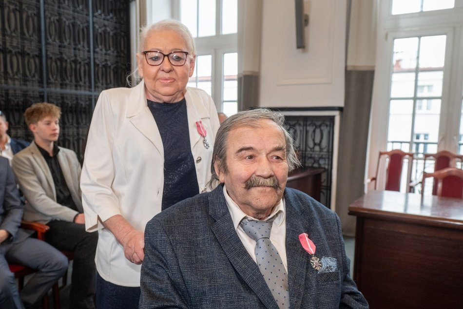 Łódź. Medale za długoletnie pożycie małżeńskie. Ich miłość przetrwała pół wieku!