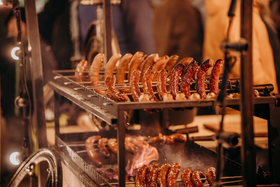 Łódź. Jarmark w Manufakturze w Łodzi tętni życiem. Tam poczujesz świąteczną atmosferę!