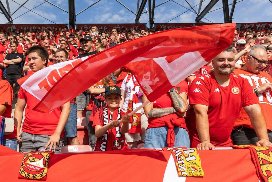 Łódź. Kibice na meczu Widzewa Łódź z Zagłębiem Lubin. Byłeś? Odszukaj się w galerii
