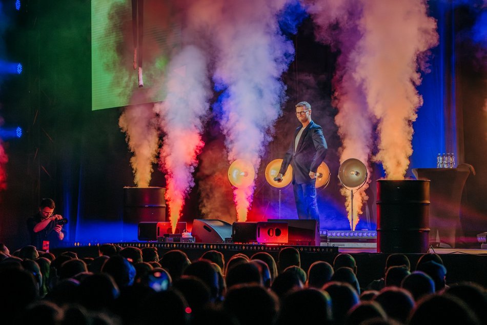 Stand-up Festival™ 2025! W Atlas Arenie w Łodzi śmiechom nie było końca!