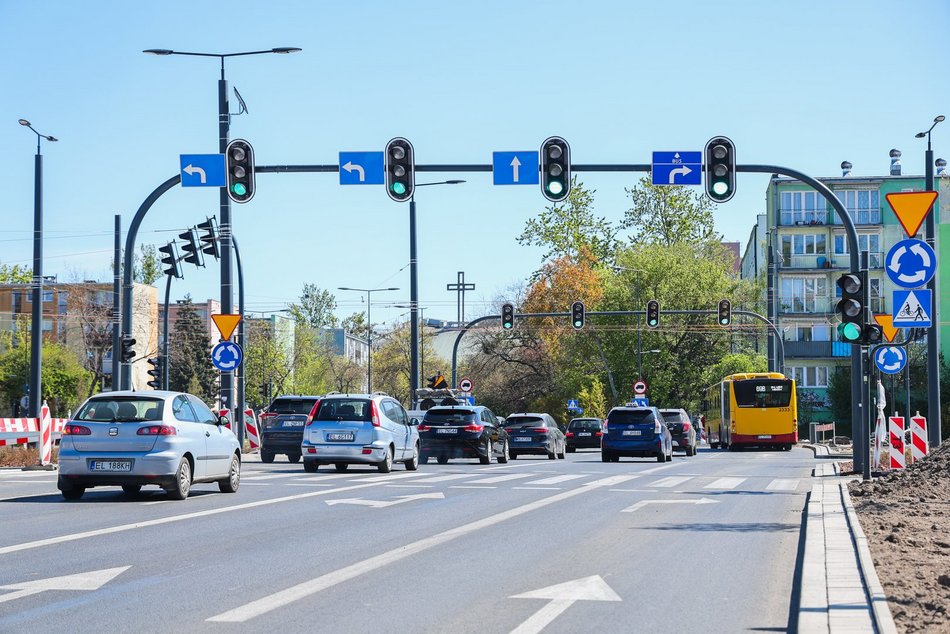 Śmigłego-Rydza, Rondo Broniewskiego i Niższa już przejezdne! Wrócił pełen ruch