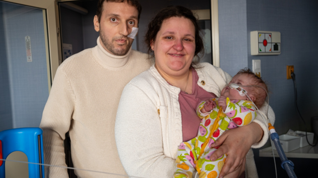 Cud w Matce Polce w Łodzi! Mała Maja miała małe szane na przeżycie, ale właśnie wróciła do domu