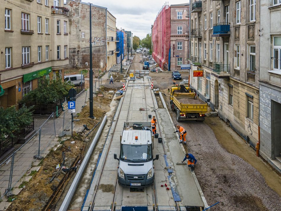 Montaż torowiska na ul. Legionów