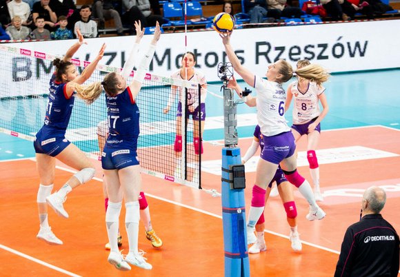 Łódź. Nokaut w Rzeszowie. PGE Budowlane Łódź wracają na tarczy