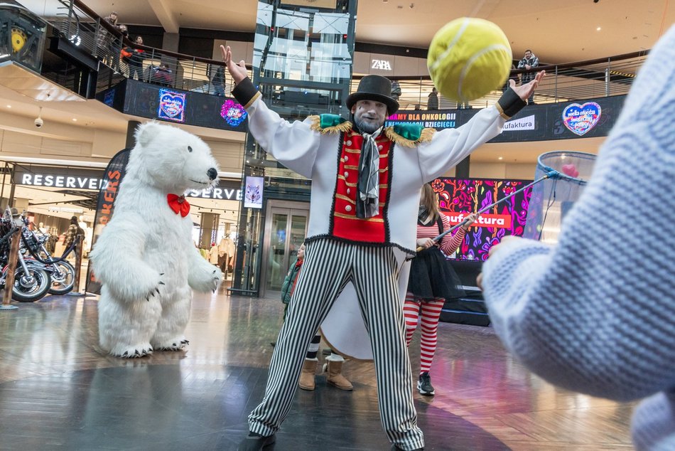 Łódź. WOŚP 2025 w Łodzi. Masa wydarzeń w Manufakturze dzień przed wielkim finałem