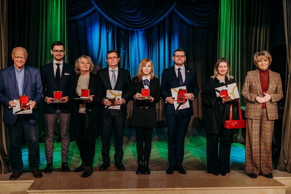 Medale z okazji 600. Urodzin Łodzi