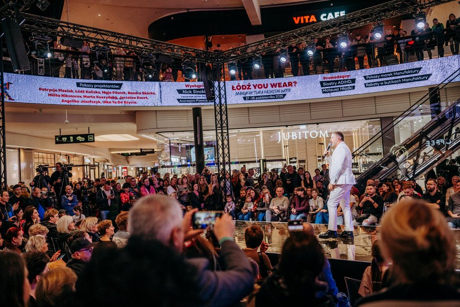 Łódź. Manufaktura Fashion Week w Łodzi. Kolekcja Jarosława Ewerta, koncert Andrzeja Piasecznego i więcej