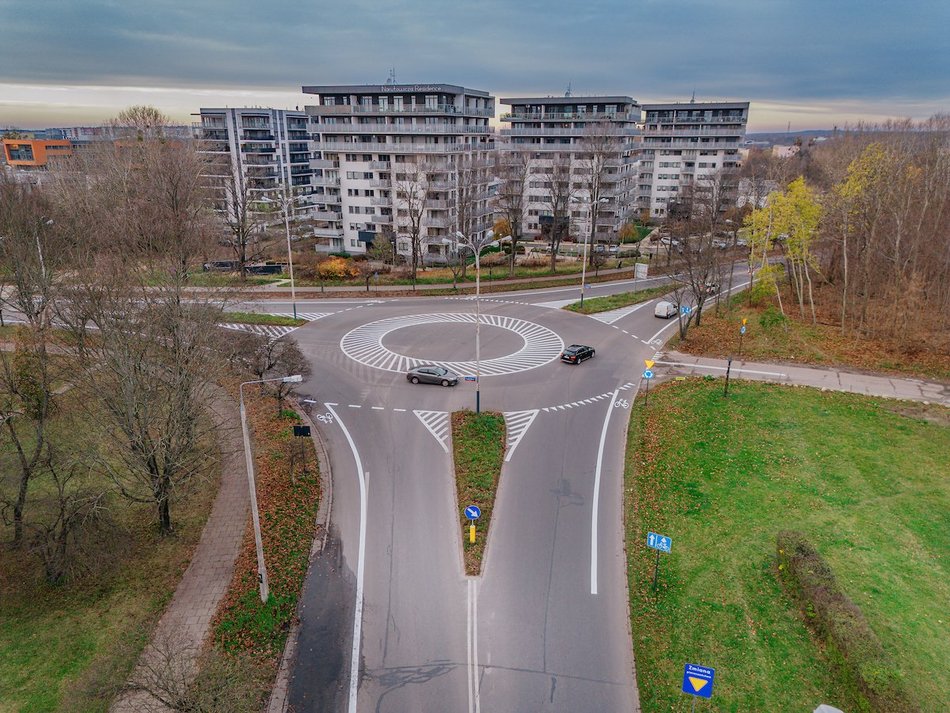 Łódź. Rondo na Radiostacji. Obowiązuje nowa organizacja ruchu