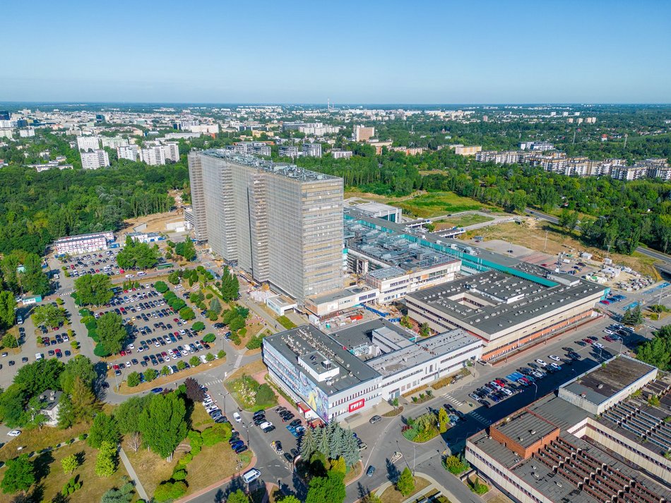 budynek szpitala widziany z góry