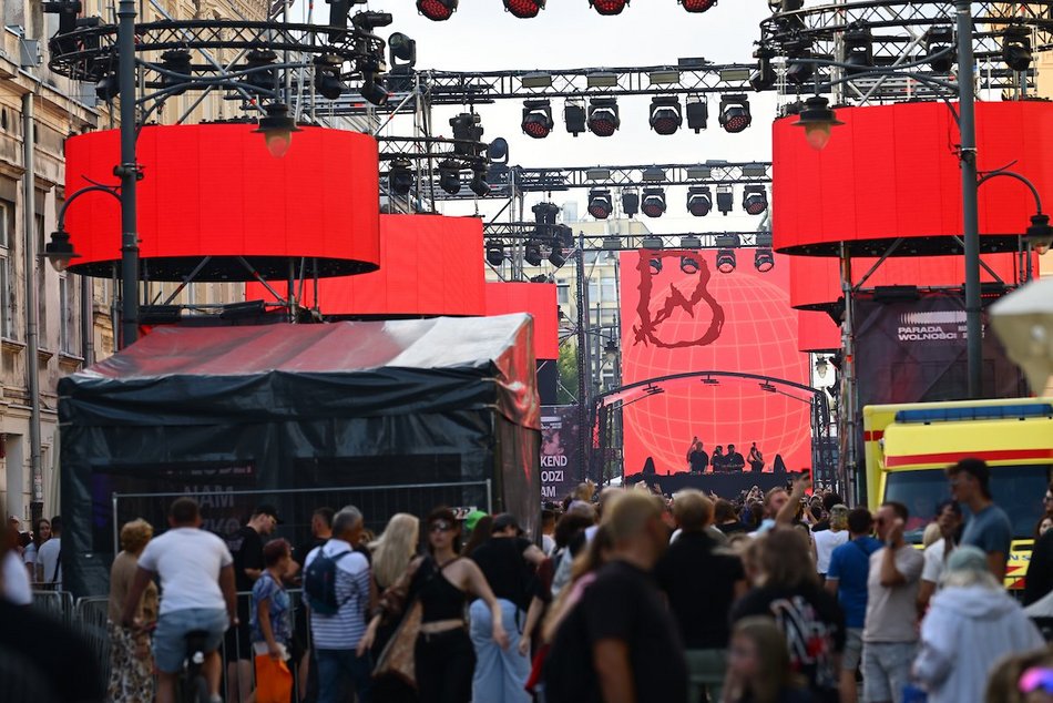 Łódź. Parada Wolności 2025 w Łodzi. Największy klub muzyczny pod gołym niebem