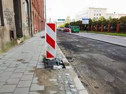 Łódź. Remont Radwańskiej w Łodzi. Niebawem skorzystamy z wyremontowanej części jezdni