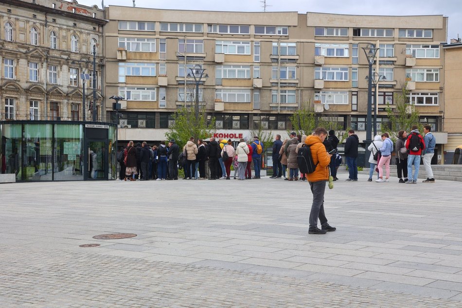 Noc Muzeów Łódź 2025. Muzeum Kanału Dętka przyciągnęło tłumy na plac Wolności