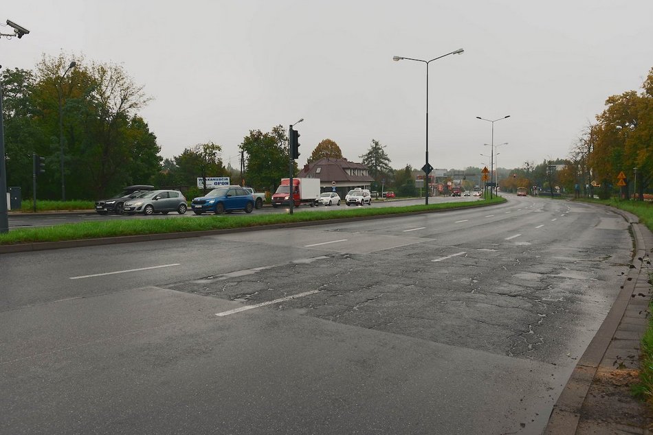 Łódź. Remont Strykowskiej w Łodzi. Który odcinek drogi zyska nową nawierzchnię?