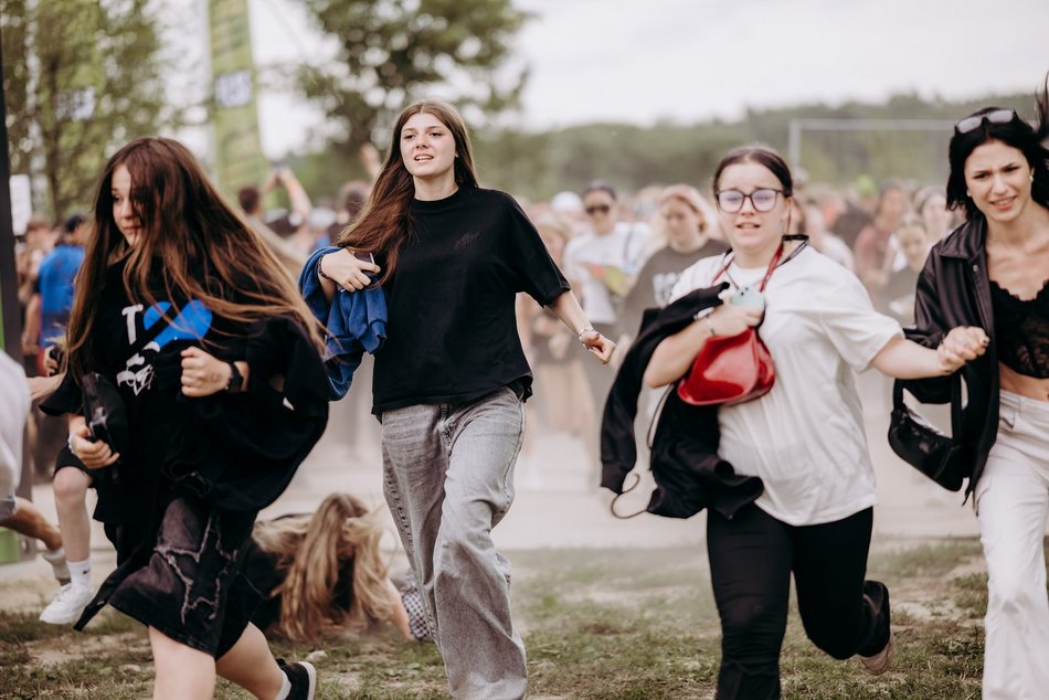 Łódź Summer Festival 2025 wystartował! Otwarcie bram i tłumy biegnące pod scenę!