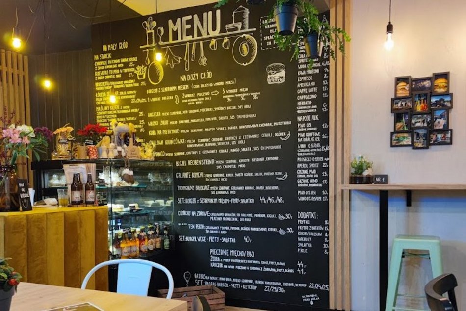 El Buos stacjonarnie, Teofilów, Łódź, foodtruck