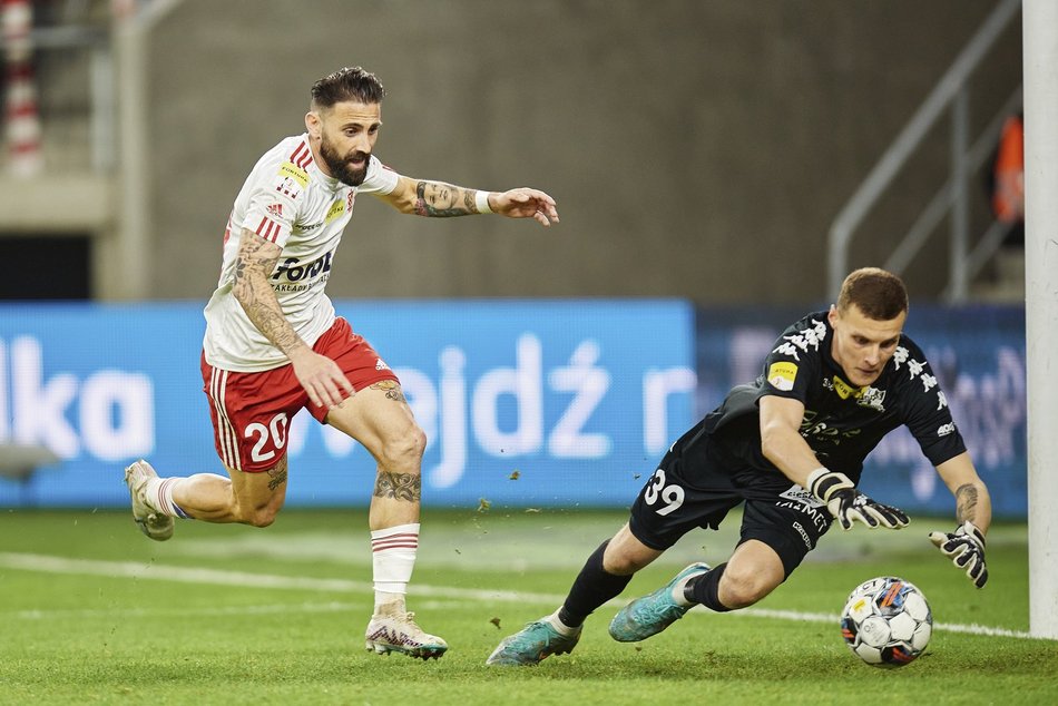 ŁKS Łódź zagra na wyjeździe z Zagłębiem Sosnowiec.