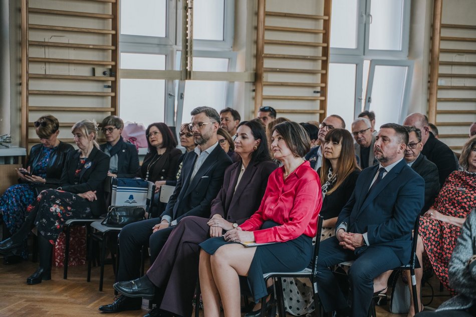 Łódź. Urodziny XXI Liceum Ogólnokształcącego w Łodzi. Huczne obchody z okazji 80-lecia