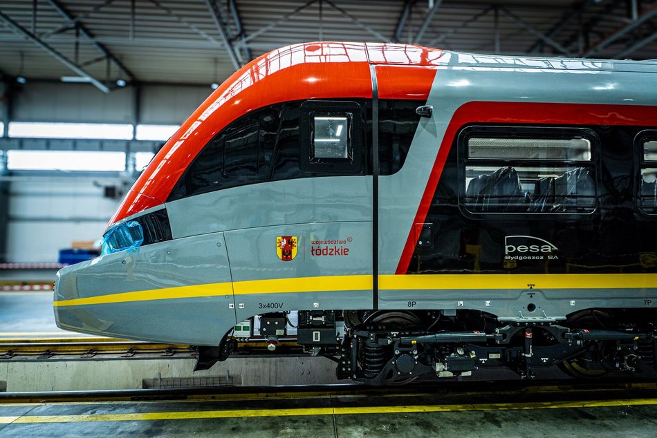 Łódź. Aż 20 nowych pociągów ŁKA trafi do województwa łódzkiego. Zobacz, jak będą wyglądać