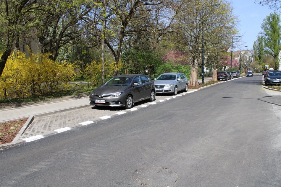 Remont Leczniczej w Łodzi dobiegł końca. Jak obecnie wygląda ulica?