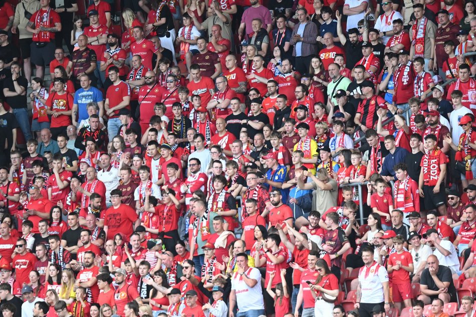 Łódź. Kibice na meczu Widzew II Łódź - Pelikan Łowicz. Odszukaj się w galerii!