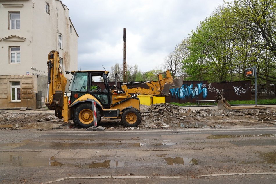 Przybyszewskiego w remoncie. Sprawdzamy, jak przebiegają prace.