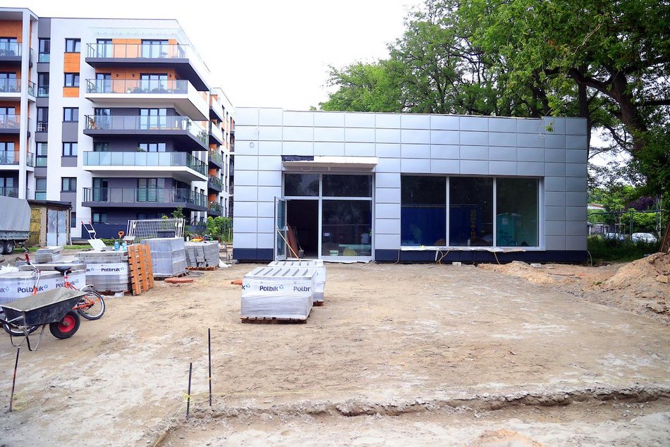 Łódź. Nowy pawilon handlowy przy Górniczej w Łodzi. Budowa na Bałutach nie zwalnia tempa