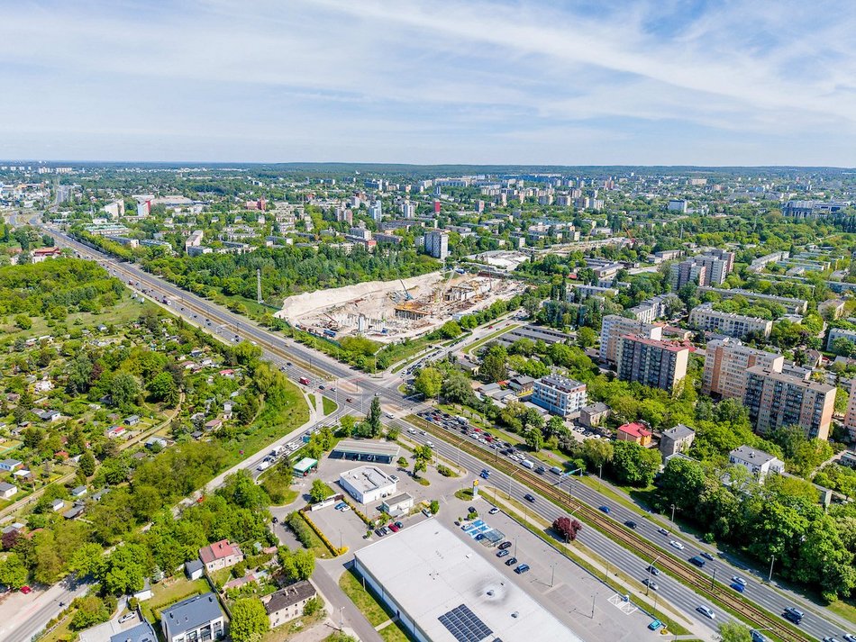 Łódź. Tunel pod Łodzią. Na stacji Łódź Koziny powstają już perony i stropy przystanku