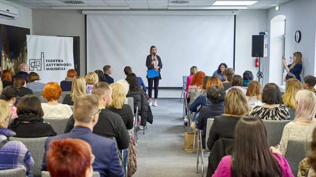 Równość zaczyna się od edukacji. Spotkanie o przeciwdziałaniu dyskryminacji w szkołach w Łodzi