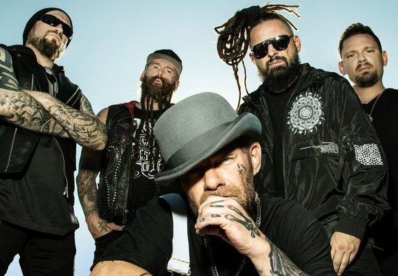 Łódź. Five Finger Death Punch