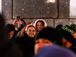 Tłumy na otwarciu Jarmarku Bożonarodzeniowego w Łodzi. Byłeś/aś? Znajdź się na zdjęciach!