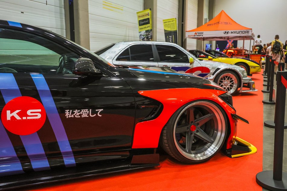 Łódź. Hot Wheels opanowały halę Expo Łódź! Setki miniatur aut, wyścigi na żywo i nie tylko!
