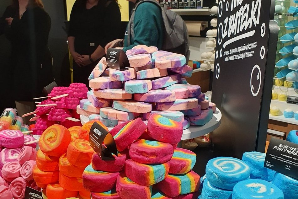 Lush w Manufakturze otwarty