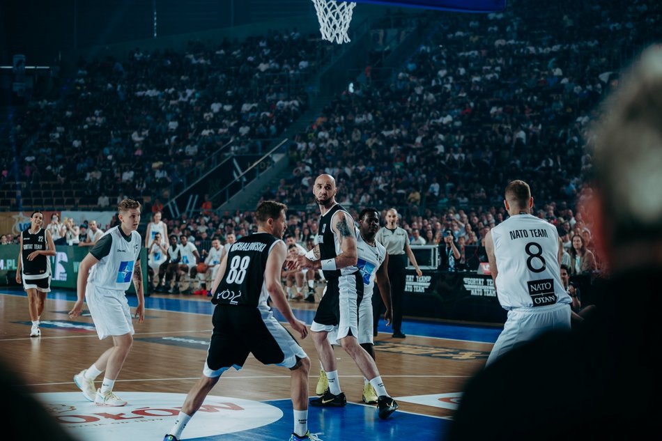 Gortat Team - drużyna NATO