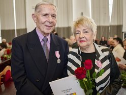 Małżeństwa z Łodzi uhonorowane medalami za wieloletnie pożycie