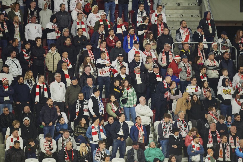 Kibice na meczu ŁKS Łódź - Wisła Kraków. Tłumy na trybunach