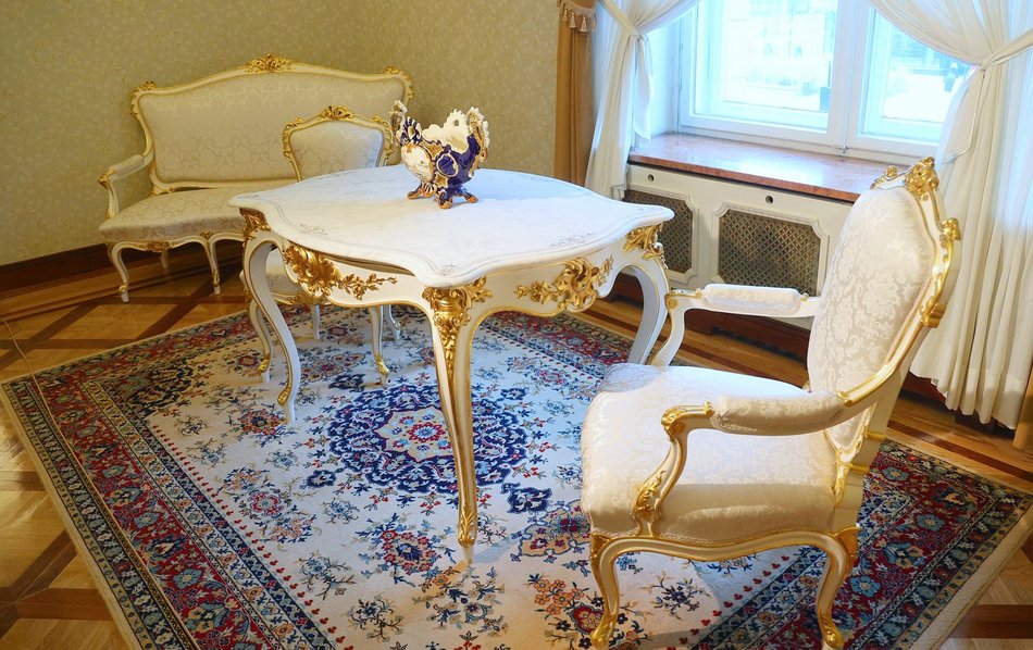 Łódź. Meble w Muzeum Miasta Łodzi