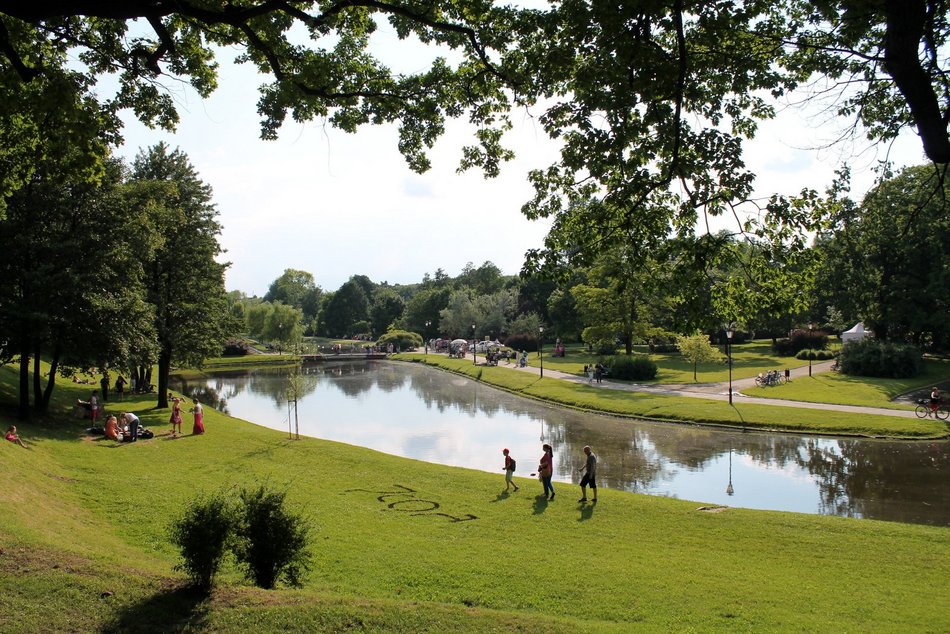 Łódź. Dokąd na wielkanocny spacer? Głosuj na swoje ulubione miejsce!