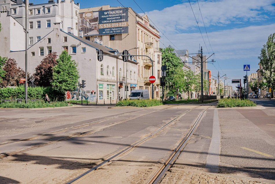 Remont torowiska na skrzyżowaniu Kościuszki i Struga. Zmiany w ruchu i MPK Łódź