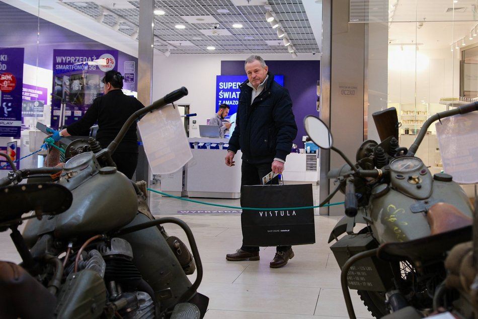 Łódź. WOŚP 2026 w Łodzi wystartował w Manufakturze! Zobacz te wspaniałe motocykle i bolidy