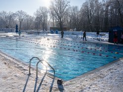 Łódź. Zimne pływanie w Aquaparku Fala w Łodzi
