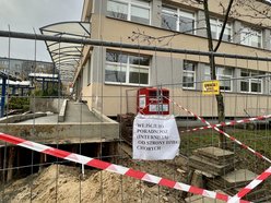 Przychodnia przy Maratońskiej przechodzi gruntowny remont. Trwają prace na parterze