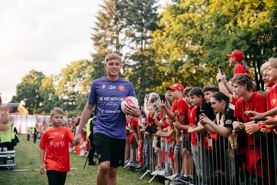 Widzew Łódź zaprezentowany! Byłeś/aś w parku Widzewskim? Odszukaj się w galerii!